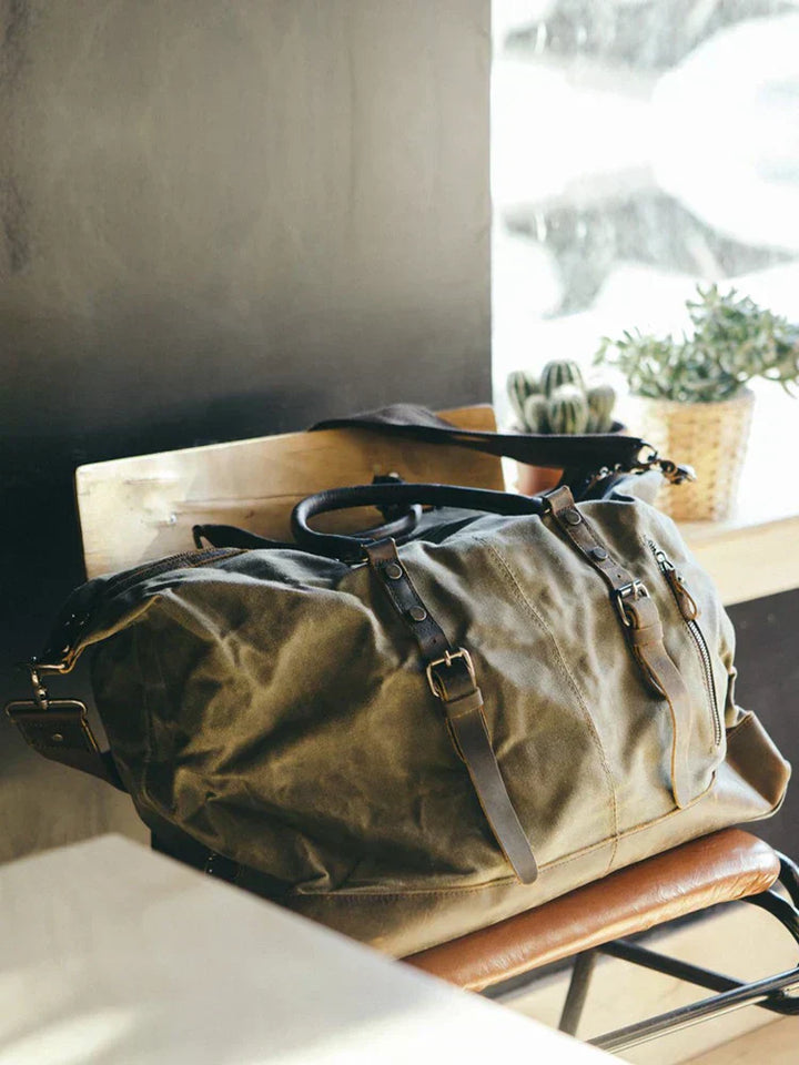 Harold | Classic Travel Holdall