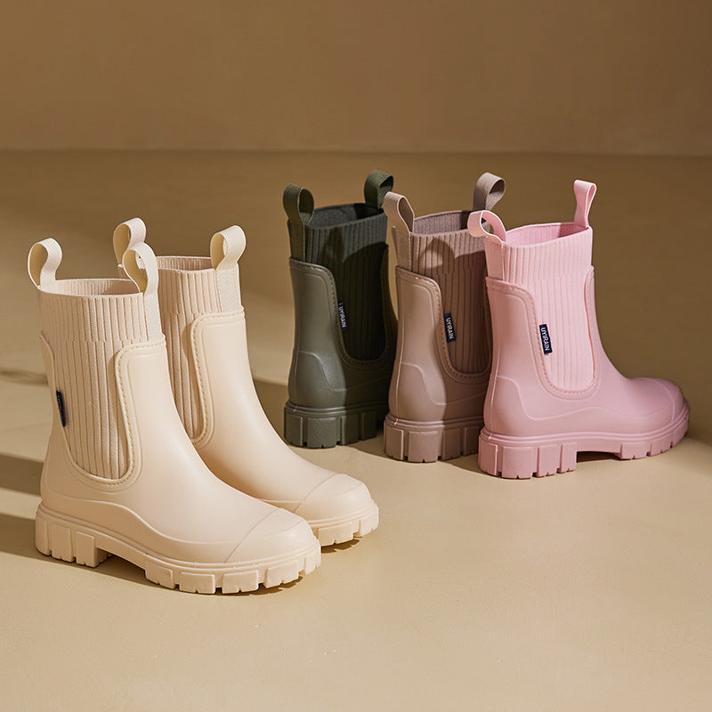 Valerie | Classic Pull-On Ankle Boots