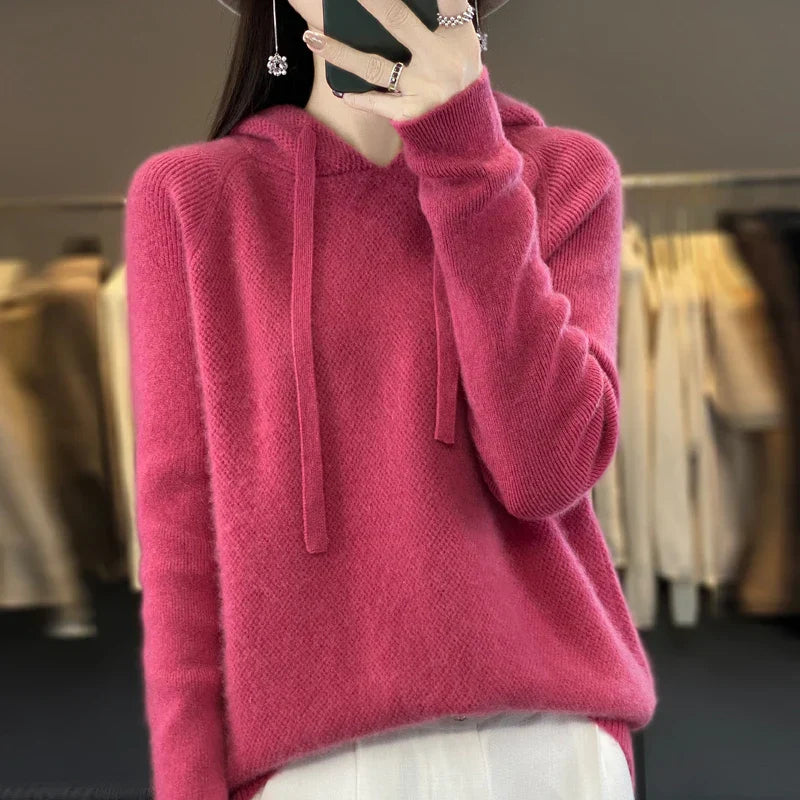 Kelly | Soft Winter Hooded Knit
