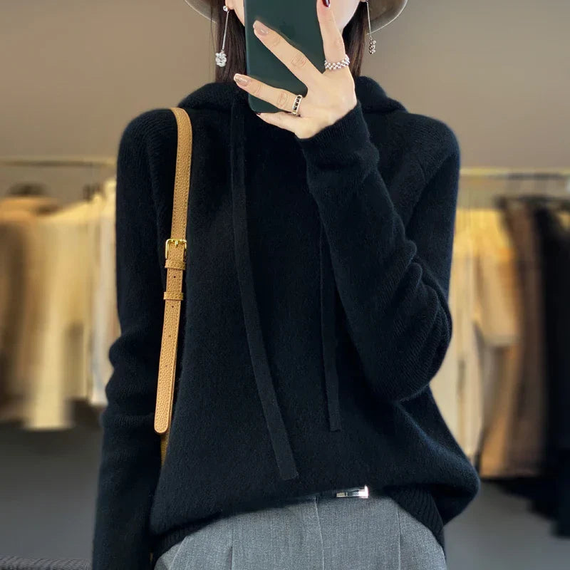 Kelly | Soft Winter Hooded Knit